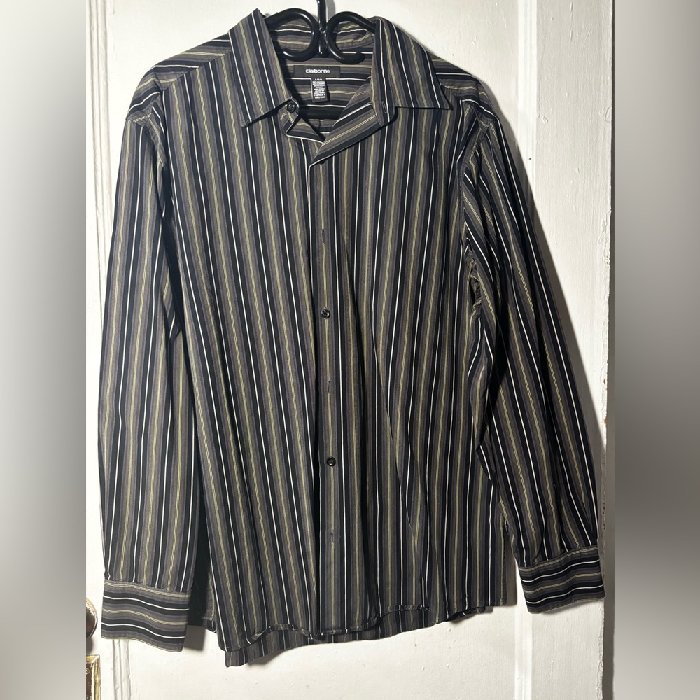 Claiborne Men’s Button Down Long Sleeve
